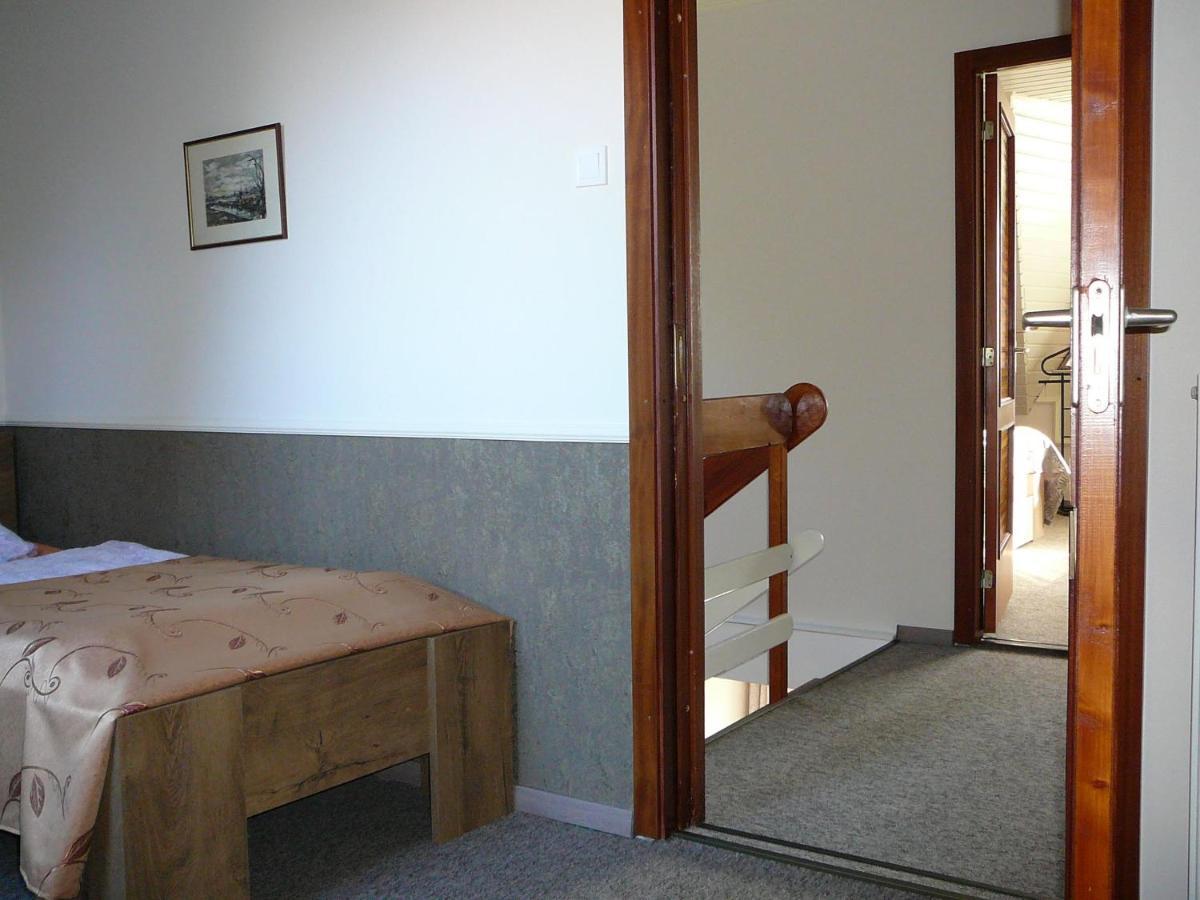 Dunakanyar Apartment Tahitotfalu Ngoại thất bức ảnh